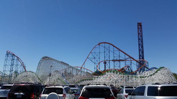 Six flags Magic Mountain Park
